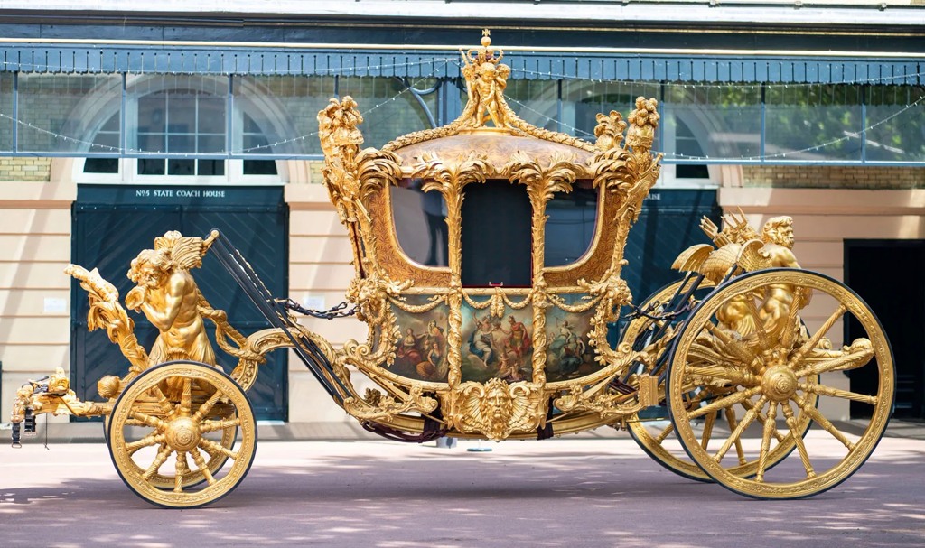 Royal-Gold-State-Coach-Buckingham-Palace-London-2022
